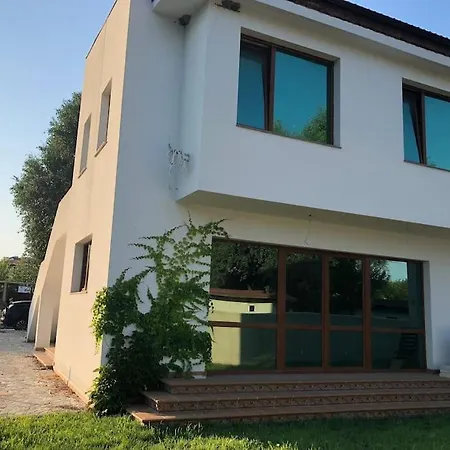 Apartment Къща За Гости “ Оазис “ Ет.2 Lozenets